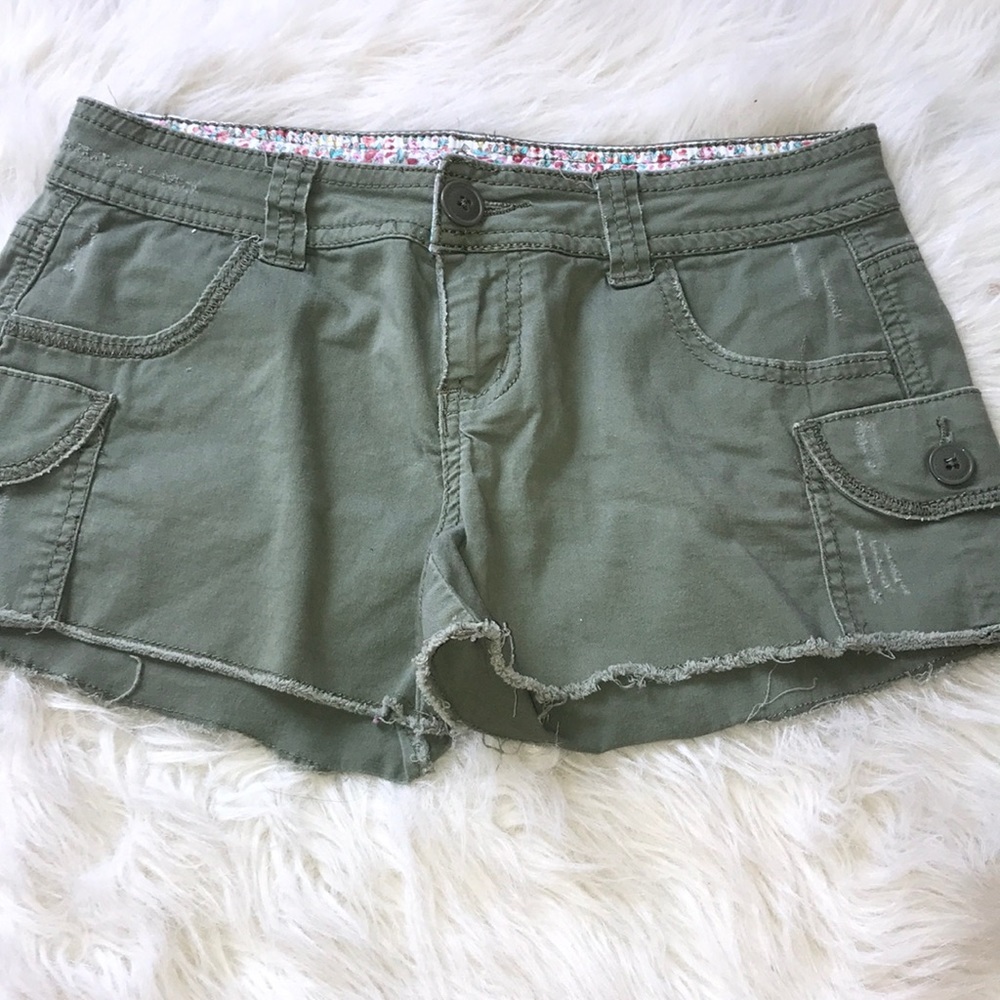 Army green cargo shorts